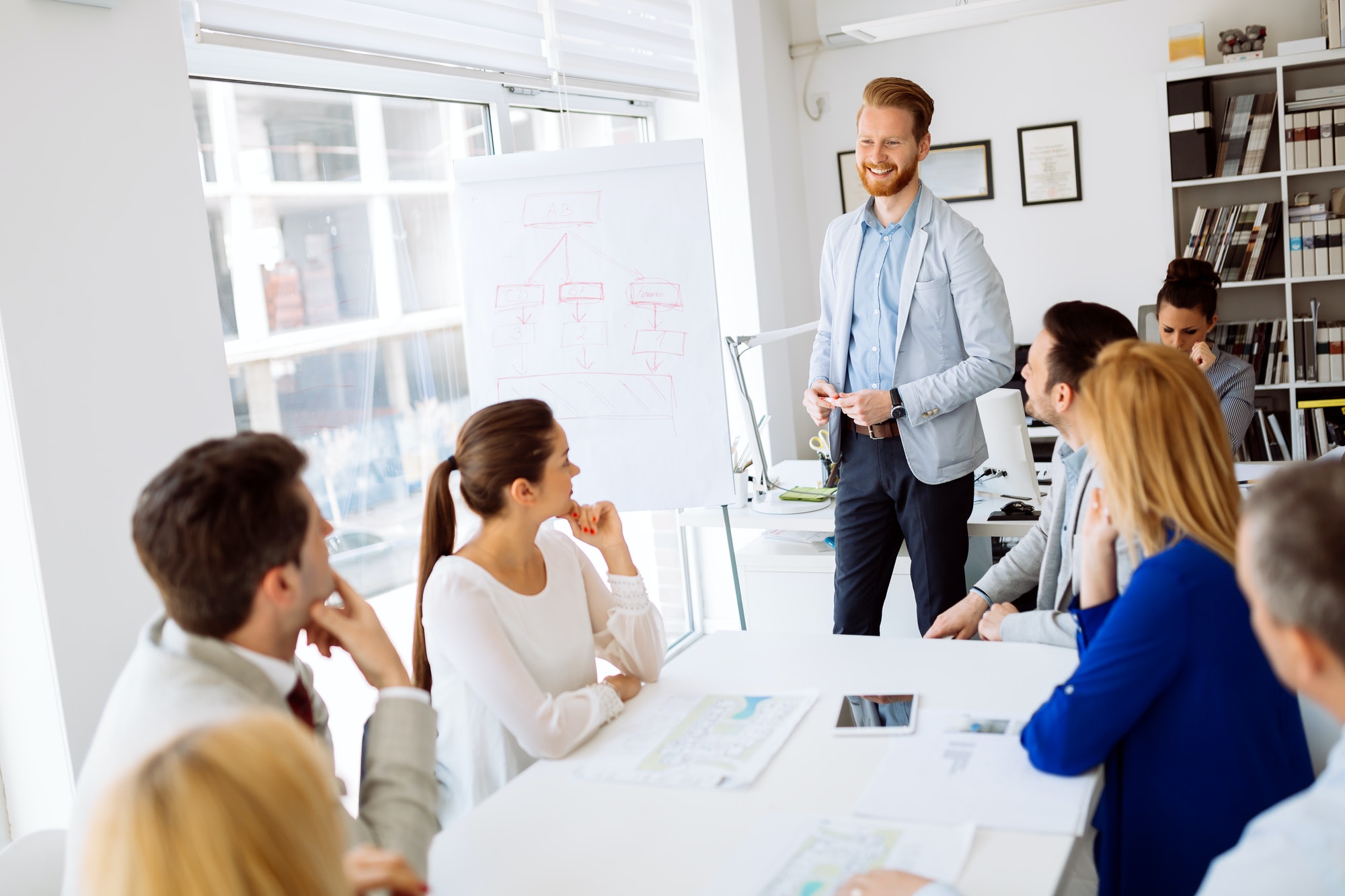 business-meeting-and-brainstorming-3